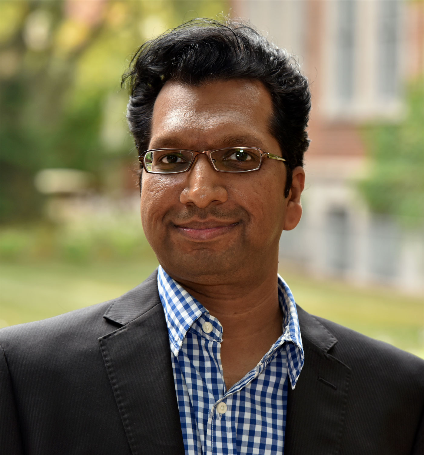 Dr. Dinesh Shetty
